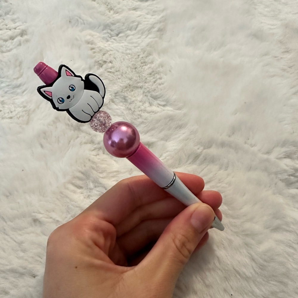 White Kitten Custom Pen